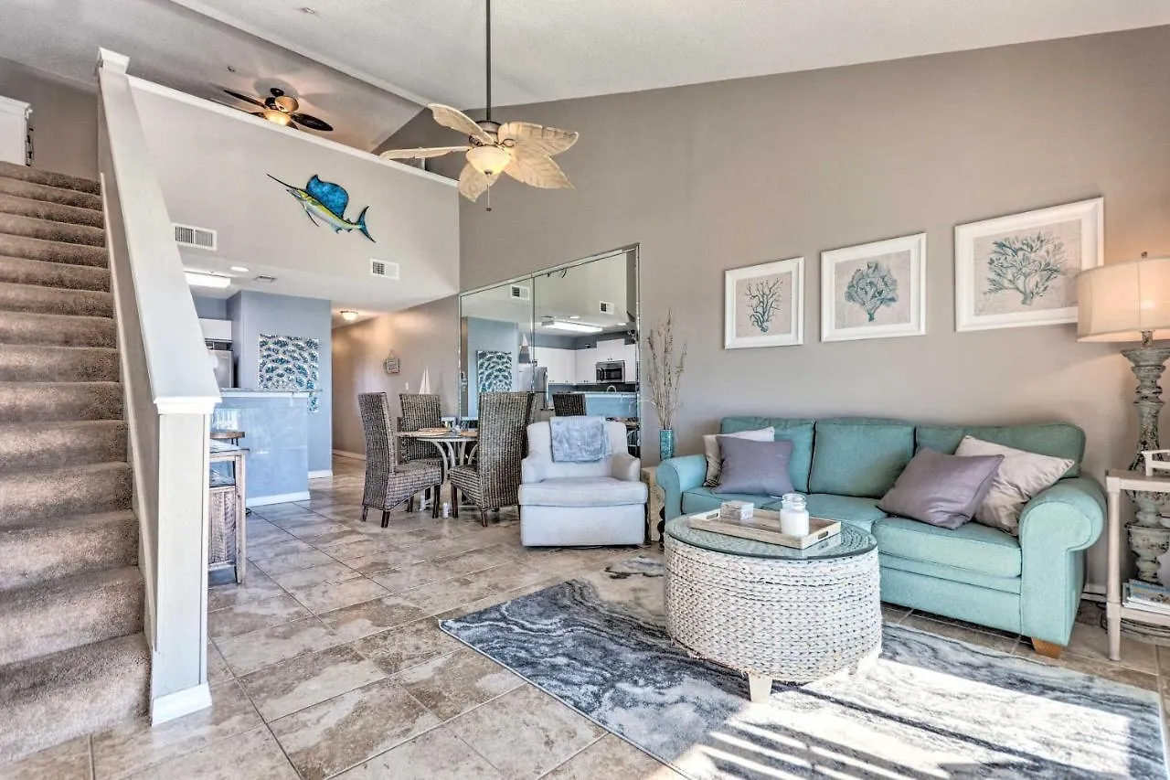 Well-Appointed Family Condo On Miramar Beach! Destin