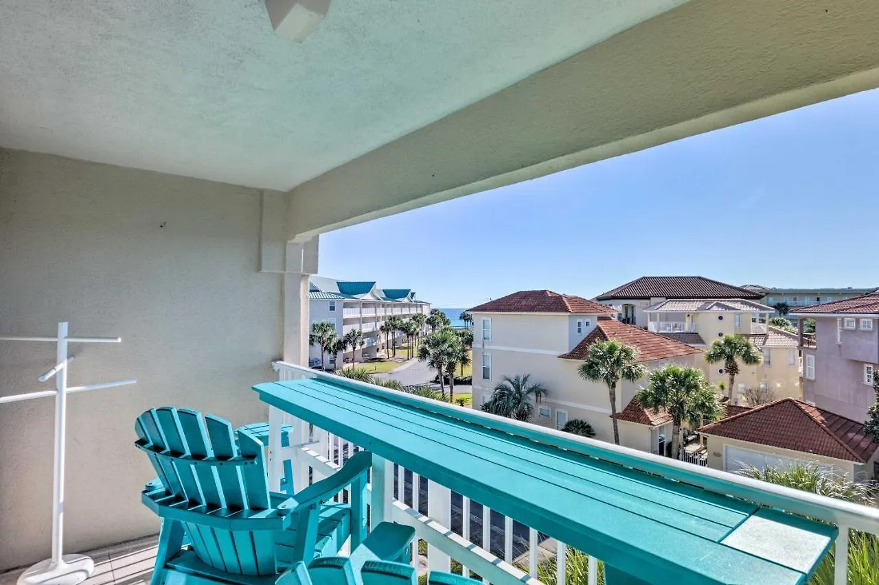 Apartment Well-Appointed Family Condo On Miramar Beach! Destin