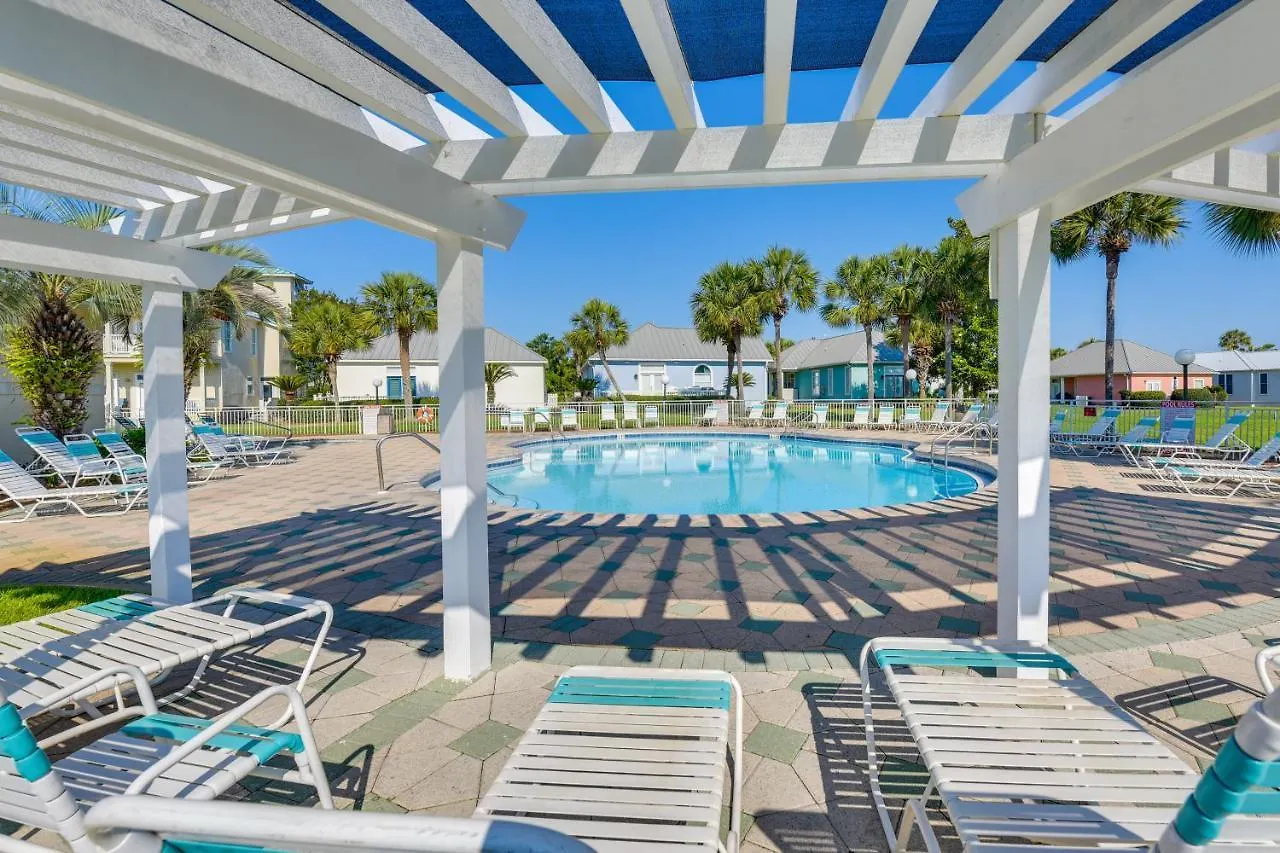 Apartment Well-Appointed Family Condo On Miramar Beach! Destin